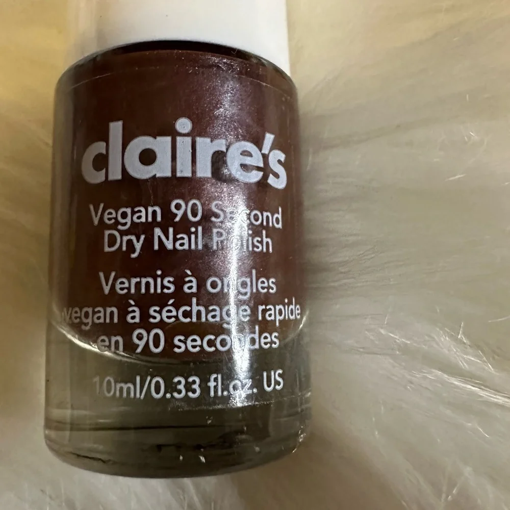 🩷5/$10 Claire's Vegan Brown Nail Polish